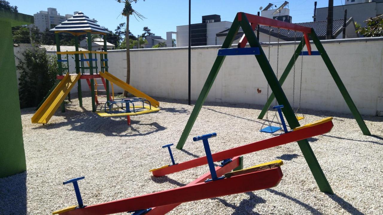 Apt 300 M Da Praia Proximo Ao Beto Carrero Piçarras Εξωτερικό φωτογραφία